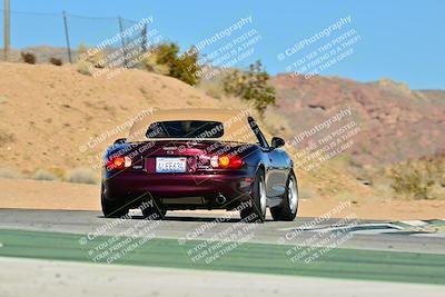 media/Dec-13-2025-Extreme Speed (Sat) [[d129ecb0b9]]/Beginner/Session 2 (Turn 4)/